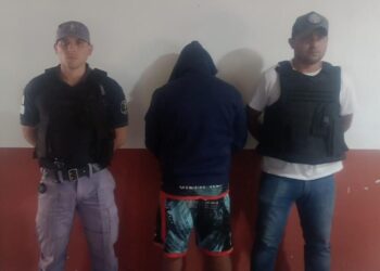 ATRAPAN A PRÓFUGO POR ROBO A MANO ARMADA