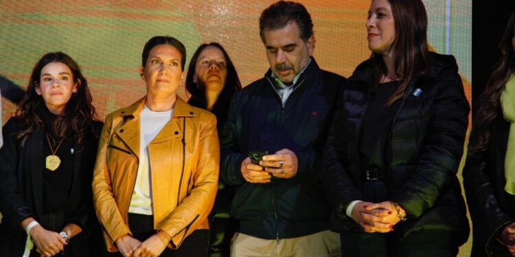 Macri se va de viaje y Ritondo y Santilli avanzan con el acuerdo con Milei