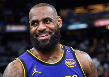 Impacto en la NBA: LeBron James puso en duda su continuidad tras la eliminación de los Lakers
