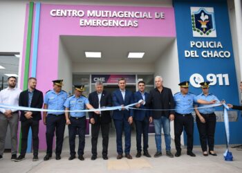 RESISTENCIA: EL GOBERNADOR ZDERO PUSO EN MARCHA EL CENTRO MULTIAGENCIAL DE EMERGENCIA