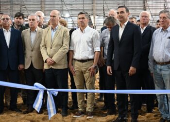 CORRIENTES: EL GOBERNADOR ZDERO ACOMPAÑÓ LA APERTURA DE LA 22° EXPOSICIÓN NACIONAL BRAFORD EN LA SOCIEDAD RURAL