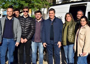 EL GOBERNADOR ZDERO PRESENTÓ CAMIONETAS CON CONECTIVIDAD SATELITAL PARA LA FISCALIZACIÓN DE BOSQUES Y MONTES CHAQUEÑOS