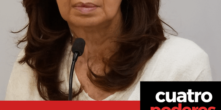 La Justicia define si Cristina Kirchner tiene que ir a Comodoro Py en medio de la tensión social