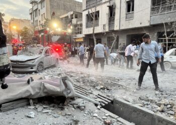 Escalada Sin Precedentes en Oriente Medio: Ataques entre Israel e Irán Elevan la Tensión Regional