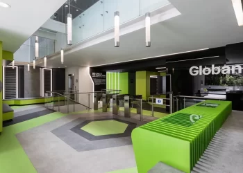 Globant: Del Bar al Gigante Tech, Desafíos Actuales y la Dinámica del Clima de Negocios en Argentina