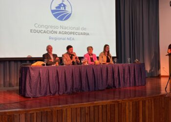 CHACO REAFIRMÓ EL PROYECTO DE VINCULAR LA PRODUCCIÓN, EDUCACIÓN Y EL EMPLEO EN ENCUENTRO DE ESCUELAS AGROPECUARIAS DEL NEA*