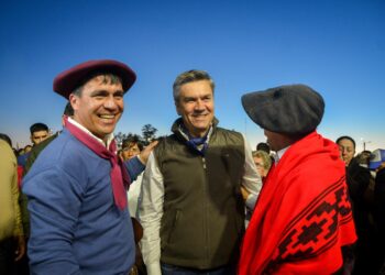 REAFIRMANDO EL COMPROMISO CON EL CAMPO: EL GOBERNADOR ZDERO ACOMPAÑÓ EL II FESTIVAL DEL PEÓN RURAL EN LA VERDE