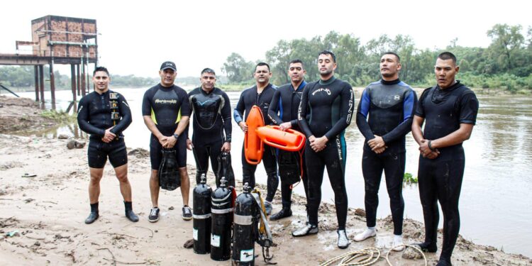 SAMEEP: BUZOS TÁCTICOS REALIZARON TRABAJOS DE MANTENIMIENTO Y LIMPIEZA EN LAS PLANTAS POTABILIZADORAS 1 Y 2