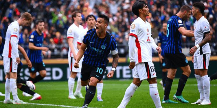 Chilena de Ensueño: Lautaro Martínez Salva al Inter en un Agónico Empate con Urawa Red Diamonds