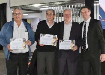 EL GOBIERNO PROVINCIAL ACOMPAÑÓ EL ACTO POR LAS BODAS DE ORO DE LA ESCUELA SECUNDARIA N° 36 “MARTÍN BUBER” DE FONTANA