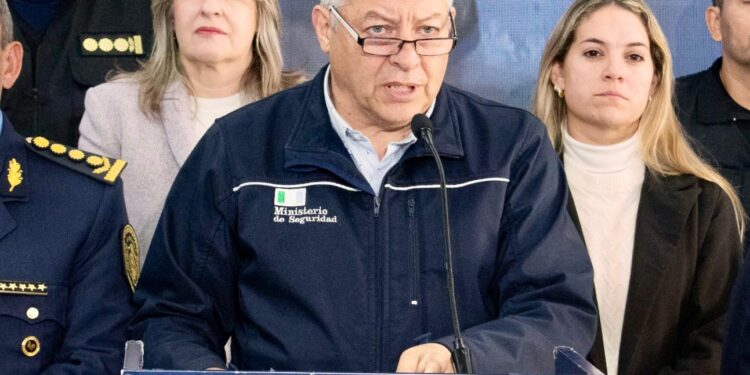 PLAN ESTRATÉGICO DE SEGURIDAD: MATKOVICH DESTACÓ EL ACCIONAR DE LA POLICÍA DEL CHACO EN LA DESARTICULACIÓN DE DOS BANDAS DELICTIVAS