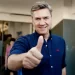 Leandro Zdero lidera el ranking de imagen positiva en el país