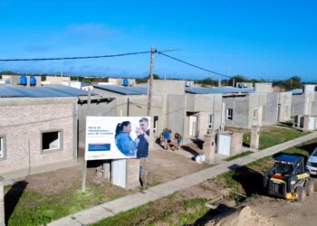PRESIDENCIA DE LA PLAZA: AVANZA LA CONSTRUCCIÓN DE VIVIENDAS Y LAS OBRAS DE INFRAESTRUCTURA PARA MÁS HOGARES