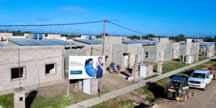 PRESIDENCIA DE LA PLAZA: AVANZA LA CONSTRUCCIÓN DE VIVIENDAS Y LAS OBRAS DE INFRAESTRUCTURA PARA MÁS HOGARES