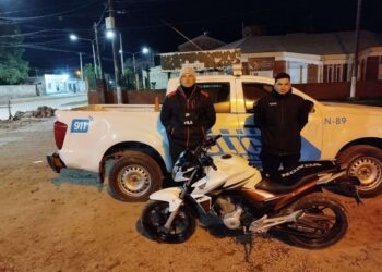 INTENTABAN VENDER UNA MOTO ROBADA Y LOGRAN RECUPERARLA TRAS INVESTIGACIÓN POLICIAL