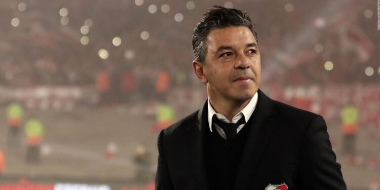 River Plate Sella su Mercado de Pases: Dos Refuerzos Clave se Someten a Revisión Médica