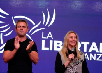 Karina Milei ratifica su control de las alianzas electorales y afianza las condiciones de nombre y color