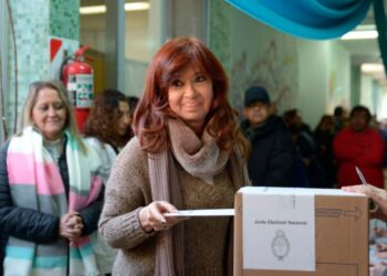 Apelaron la decisión del Juzgado de Río Gallegos que habilitó a Cristina Kirchner para votar en octubre