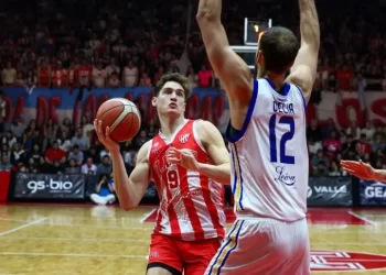 Instituto brilló en la segunda mitad y logró igualar las finales de la Liga Nacional