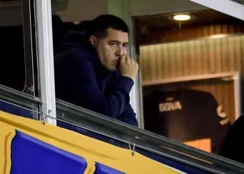 Andrés Ibarra arremetió contra la gestión de Riquelme: «Dejen de destruir a Boca»