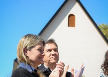 EL GOBERNADOR ZDERO ACOMPAÑÓ LA APERTURA DEL SANTUARIO DE LA VIRGEN DE SCHOENSTATT EN RESISTENCIA
