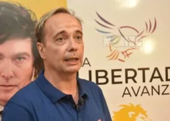 Escándalo político: Piden investigar a fondo supuestas «afiliaciones truchas» al Partido Libertario