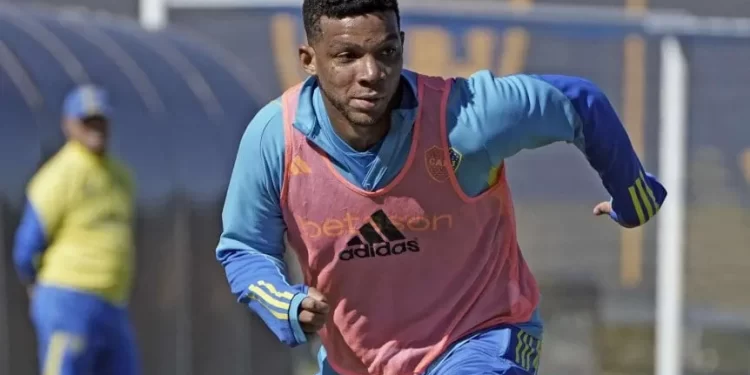 Fabra, de ser titular en un partido clave con Russo a no tener chances en Boca