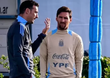 La reflexión de Scaloni tras el anuncio de Messi: «Es importante disfrutarlo ahora»