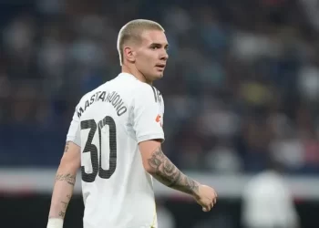 Así fue el debut de Franco Mastantuono en el triunfo de Real Madrid ante Osasuna