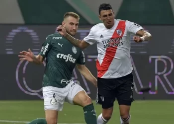 VAR, polémica y cerca de una remontada histórica: el dramático último River-Palmeiras