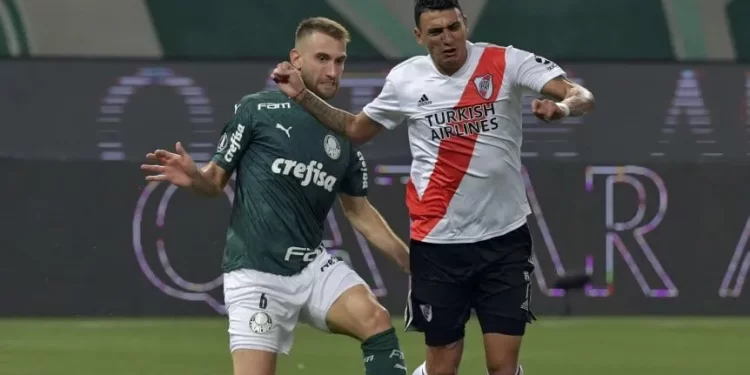 VAR, polémica y cerca de una remontada histórica: el dramático último River-Palmeiras