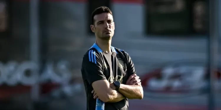 Scaloni definió los 29 convocados de la Selección Argentina: Echeverri y López pasaron el corte; Medina y Correa no