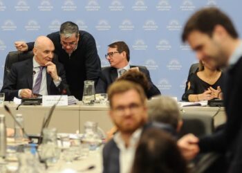 Presupuesto, ley de DNU y denuncias en discapacidad: una semana decisiva en el congreso de la nación