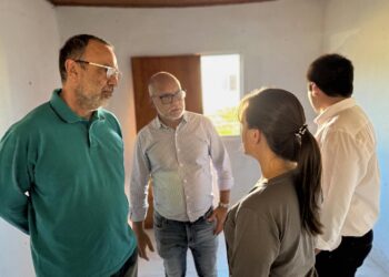 TRAS 10 AÑOS DE PARALIZACIÓN, EL GOBIERNO PROVINCIAL REACTIVA OBRAS DE VIVIENDAS EN PUERTO TIROL