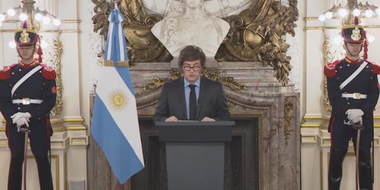 Milei insistió en un Presupuesto 2026 equilibrado y afirmó que “lo peor ya pasó”