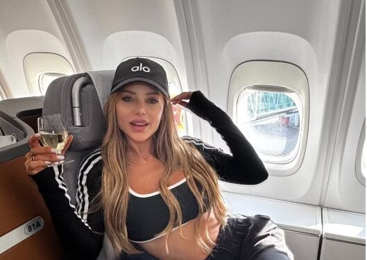 Evangelina Anderson sorprendió con una declaración irónica en su viaje a Europa: “Ya tengo novio”