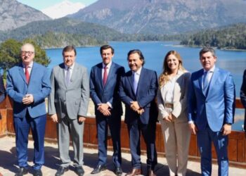 Gobernadores profundizan distanciamiento con Milei y condicionan el diálogo post-octubre