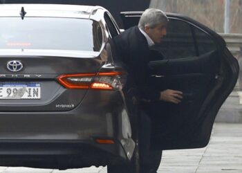 El DNU de Milei en la cuerda floja: la oposición avanza con un proyecto para limitar los superpoderes presidenciales