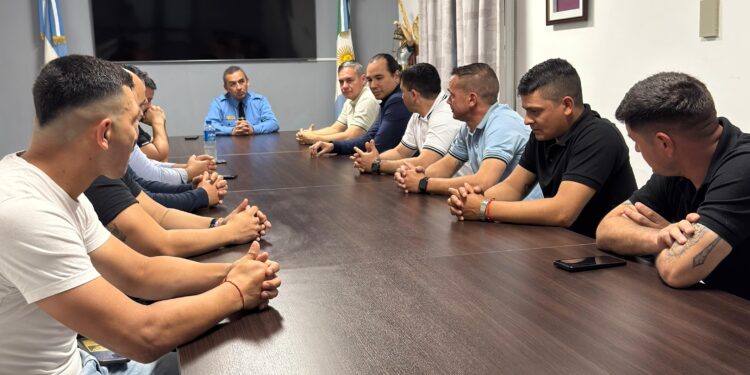 RECONOCIMIENTO A EFECTIVOS QUE DETUVIERON AL BUSCADO PATO NUÑEZ