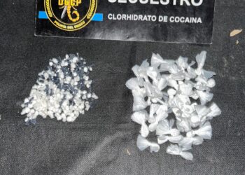 PREHENDIERON A UN HOMBRE CON COCAÍNA Y UN ARMA TUMBERA