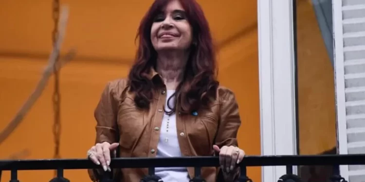 Vialidad: Fallo judicial libera a Cristina Fernández de Kirchner de una demanda civil por $22.300 millones