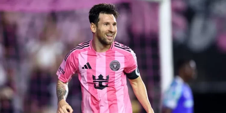 Messi supera un récord de Cristiano y sigue en la pelea por ser el máximo goleador histórico