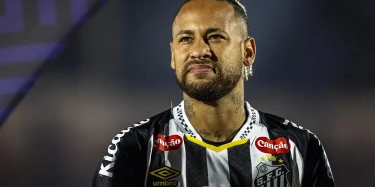 Neymar se rehusa a jugar en césped sintético y sería baja en Santos en tres partidos claves