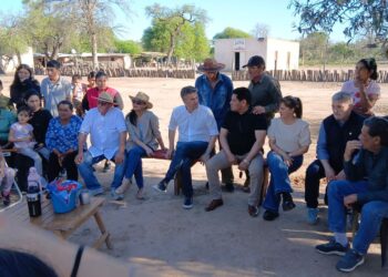 ZDERO CUMPLIÓ: LLEGÓ POR PRIMERA VEZ, EL AGUA POTABLE AL PARAJE EL CAUDILLO, EN EL IMPENETRABLE