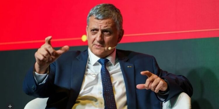 Con los números en rojo, YPF avanza con despidos y jubilaciones anticipadas