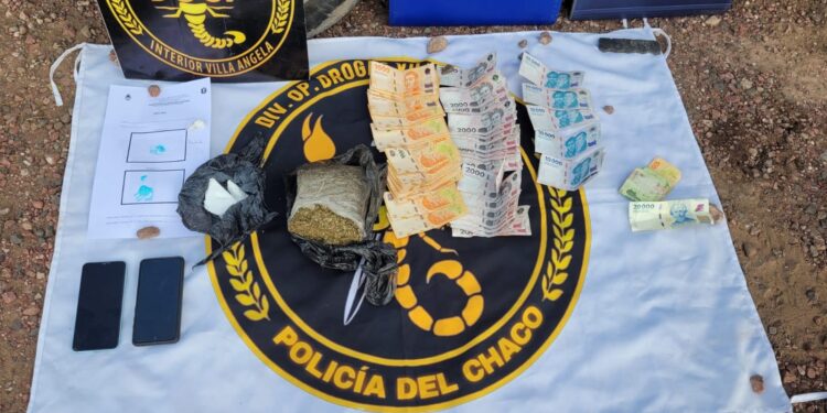 LA POLICÍA DEL CHACO DESARTICULÓ DOS TRASLADOS DE DROGA EN LA RUTA 95