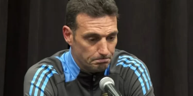 EL LEGADO ÉTICO DE RUSSO: SCALONI SUBRAYA SU EJEMPLO DE TEMPLANZA EN EL FÚTBOL DE ALTA COMPETENCIA