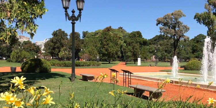 Indignación por Brutal Ataque Homofóbico en Palermo: Joven Sufrió Fractura de Mandíbula