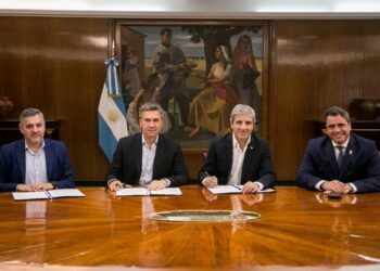 COMPROMISO DE NACIÓN: TRANSFERIRÁ 40 MIL MILLONES DE PESOS POR DÉFICIT PREVISIONAL A LA PROVINCIA