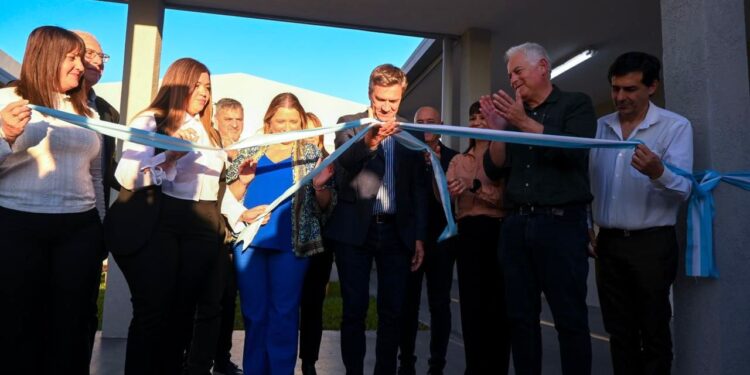 ZDERO INAUGURÓ LA AMPLIACIÓN DEL CENTRO “LA FORTALEZA” EN LA EDUVIGIS: “EL ESTADO TIENE QUE TENER CORAZÓN Y DAR SOLUCIONES DONDE MÁS SE NECESITA”